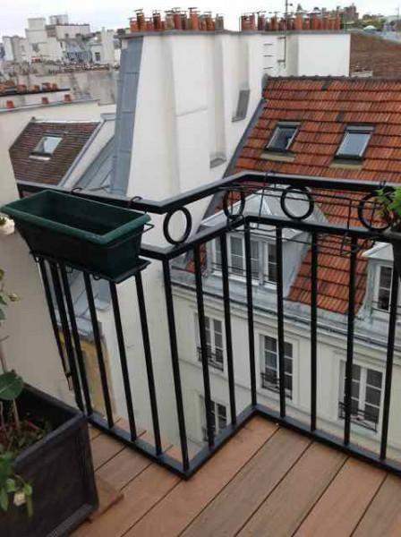 Aménagement de balcons en bois Paris