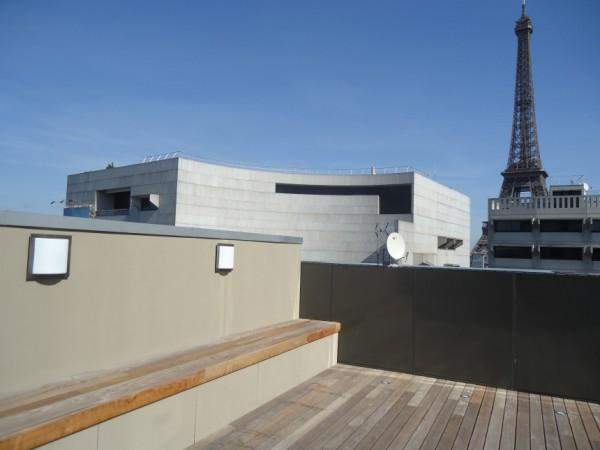 Tous travaux d’aménagement de balcons en bois à Paris