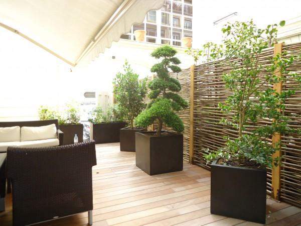 Des professionnels de l’aménagement extérieur en bois à Paris