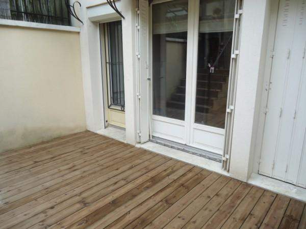 Des professionnels de l’aménagement extérieur en bois à Paris