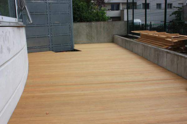 Fabrication de lames de terrasses en bois Paris