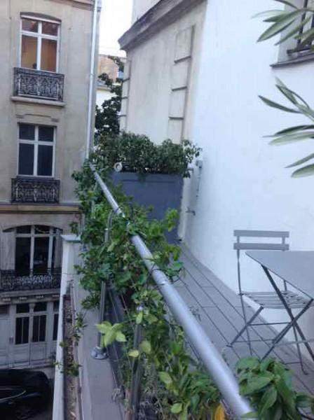 Aménagement de balcons en bois Paris
