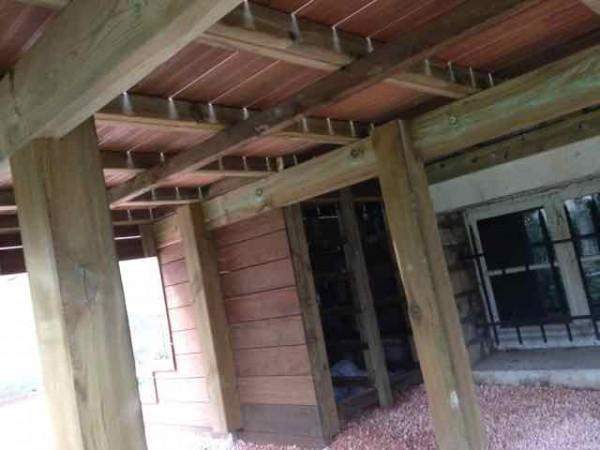 Réalisation de terrasses en bois sur pilotis à Paris